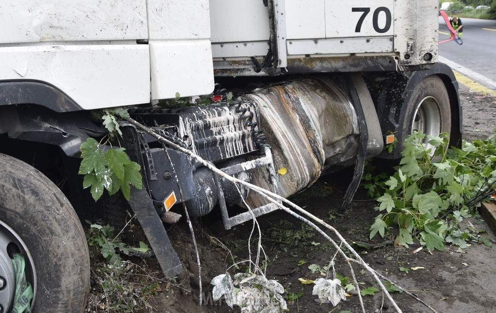 Schwerer VU A 3 Rich Oberhausen Hoehe AK Leverkusen P463.JPG - Miklos Laubert